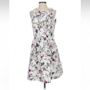 White House Black Market Dress size 4